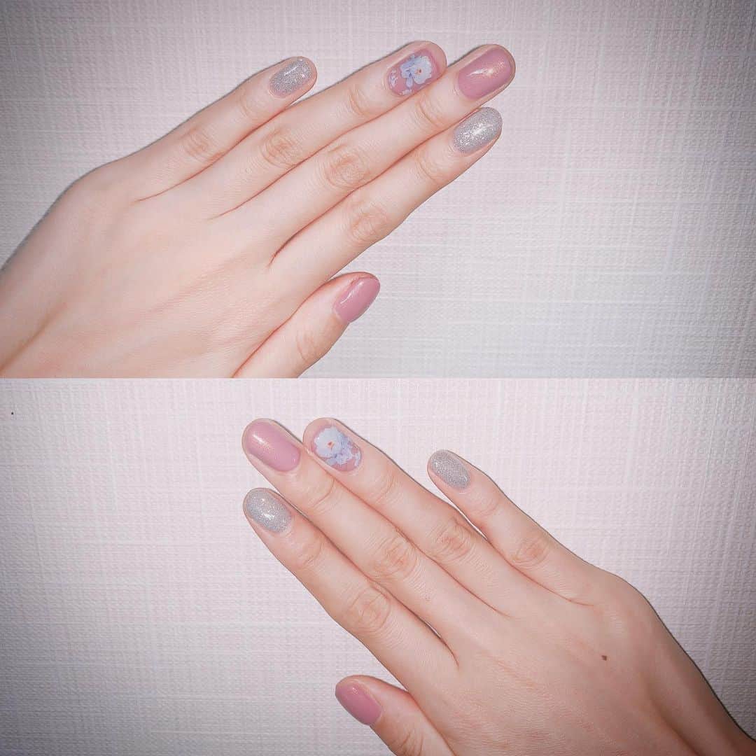 桑名利瑠のインスタグラム：「. . . 🆕 前回のネイル撮ってなかった|ω･`) purpleとBlueのお花いれてもらって、 爪長過ぎると嫌なので、切ってもらったー！！ kawaii٩꒰ ˘ ³˘꒱۶~♡ . . . #makeup #ネイル #ネイルデザイン #purple #blue #instagood #instalike #instadaily #photo #pictureoftheday #tokyo #新宿 #おうち時間 #新宿御苑 #style #selfie #selca #お花」