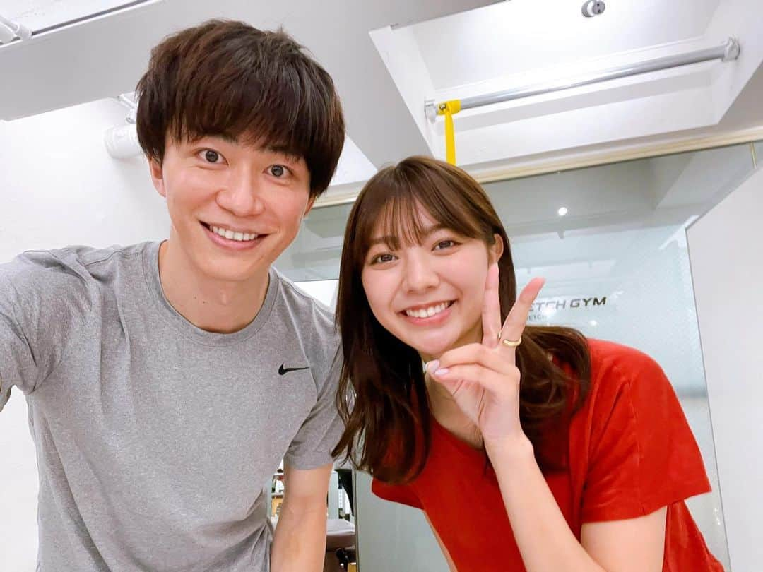 武田敏希さんのインスタグラム写真 - (武田敏希Instagram)「ストレッチというほぐしがどれだけ大切か☺️めちゃくびれるから☺️  #仮面ライダーセイバー  #川津明日香   #ボディメイク#くびれ作り#ストレッチ#ウエスト痩せ #腹筋男子 ＃腹筋女子#トレーニング好きな人と繋がりたい #骨盤矯正ストレッチ #骨盤底筋エクササイズ #呼吸法」1月20日 17時24分 - _takedatoshiki_