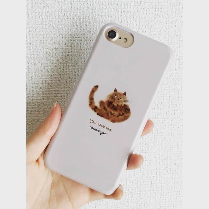 phocaseのインスタグラム：「【You Love Cat 】﻿ ﻿ ふわふわ猫ちゃん🐈﻿ 側面も綺麗です🍑﻿ ﻿ ﻿ ﻿ LINE@のお友達になってくれた﻿ 方にはクーポンをプレゼントしています🎁﻿ @をつけてcaseplay_jamで検索してね🦢﻿  ﻿ ﻿ ﻿ ﻿ #caseplay_jam  #スマホケース #Xperia #arrows #Galaxy #Google #HUAWEI #OPPO #iPhone #Android #caseplayjam #iPhoneケース #アイフォンケース #手帳型ケース #androidケース #携帯ケース #スマホケース専門店 #おしゃれ雑貨 #友達募集 #スマホ」