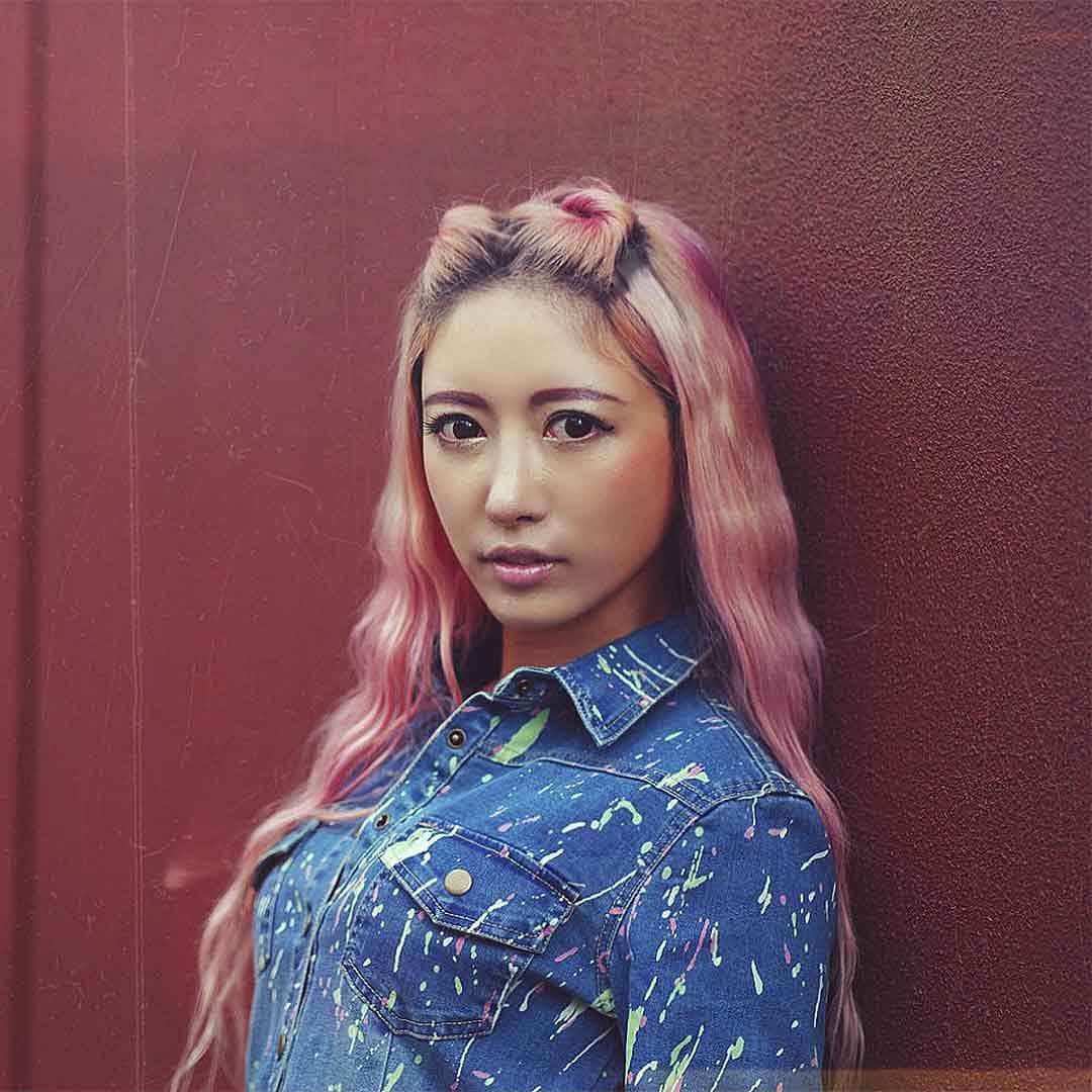 ᴍᴀʏᴀさんのインスタグラム写真 - (ᴍᴀʏᴀInstagram)「I love my rose gold hair, have you ever dyed your hair a different color?  髪ピンクって言われたらちょっと嫌がる面倒くさい子。ローズゴールド🙋‍♀️」1月20日 17時58分 - yamatomaya_jp