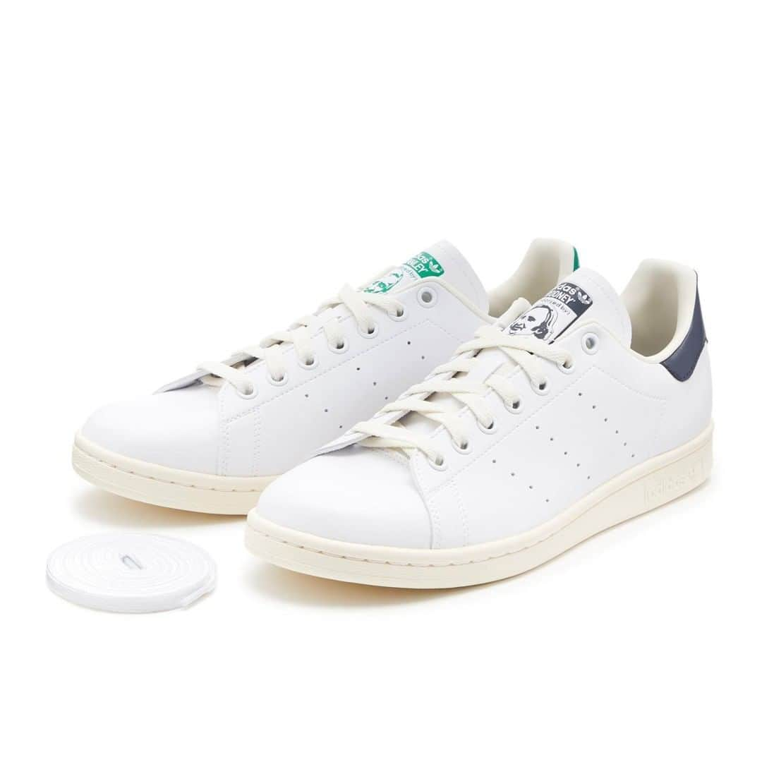 ABC-MART Grand Stageさんのインスタグラム写真 - (ABC-MART Grand StageInstagram)「【NEW🙌】 adidas FY1794 STAN SMITH ￥14,000+tax  伝説のテニスプレーヤー、ロッド・レーバーとスタン・スミスにオマージュを捧げたデザイン。片方のシュータンにロッド・レーバー（ロドニー）を、もう片方にお馴染みのスタン・スミス（スタンレー）の顔をそれぞれあしらっている限定モデル。  #abcmart #abcマート #abcgs #adidas #アディダス #adidasoriginals #stansmith #スタンスミス #rodlaver #ロッドレーバー #kicks #sneakerhead #sneakers #sneakeraddict #tokyo #japan #kickstagram #👟」1月20日 18時00分 - abcmart_grandstage