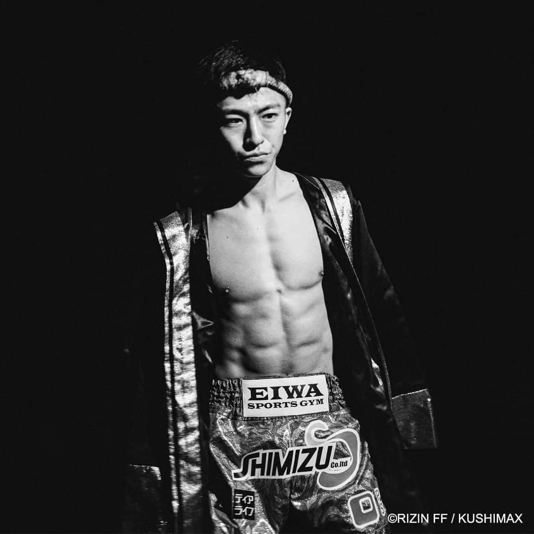 RIZIN FF OFFICIALさんのインスタグラム写真 - (RIZIN FF OFFICIALInstagram)「RIZIN.26 -Backstage Photos-  吉成名高 / Nadaka Yoshinari  💡YouTubeにてRIZIN.26 全試合配信中！💡  #RIZINFF #RIZIN #RIZIN26 #吉成名高」1月20日 19時00分 - rizin_pr