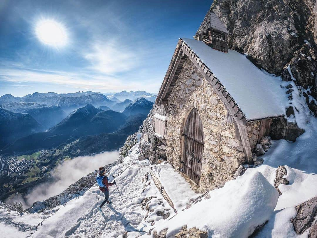 goproさんのインスタグラム写真 - (goproInstagram)「Photo of the Day: Distant dwelling 🏠 @philippreiter007 ⠀⠀⠀⠀⠀⠀⠀⠀⠀ @goprode #GoProDE #GoPro #GoProSnow #Germany #Wanderlust」1月21日 5時53分 - gopro