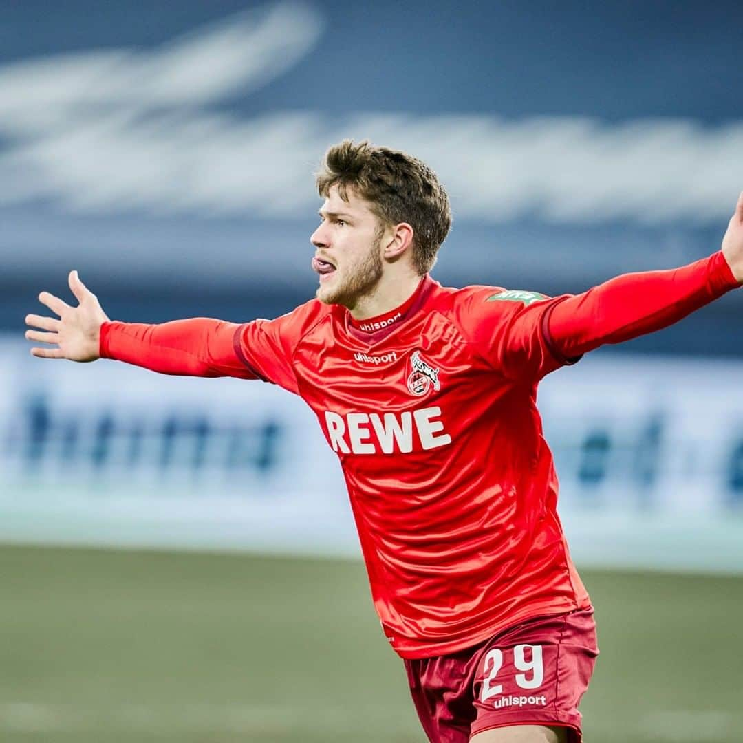 1.FCケルンさんのインスタグラム写真 - (1.FCケルンInstagram)「JAAAAAAAAAAAAAAAAAAAAAAAAn Thielmann zum SIIIIIEG! #effzeh ___ #S04KOE 1:2 (90.)」1月21日 4時27分 - fckoeln