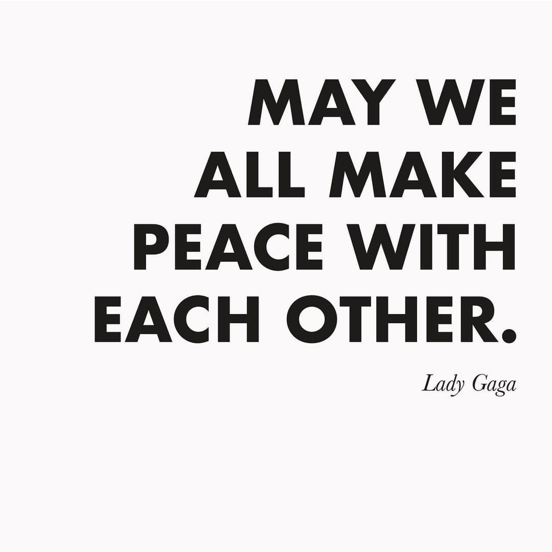 イーチ x アザーのインスタグラム：「May we all make peace with each other. - Lady Gaga  #America #LadyGaga #EACHxOTHER」