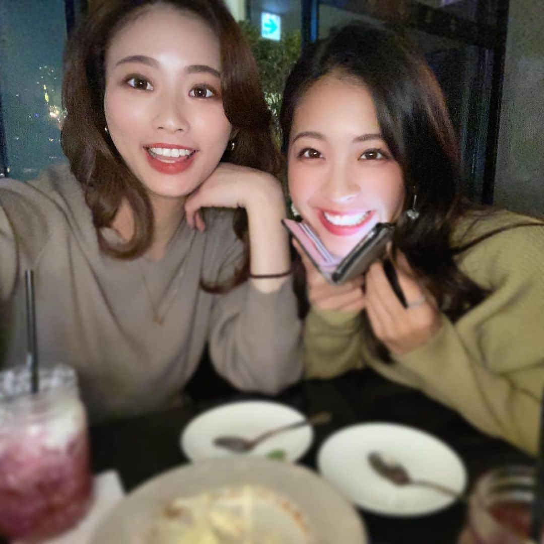 米山珠央さんのインスタグラム写真 - (米山珠央Instagram)「. #gotoキャンペーン とか、もはや懐かしい…👭🏻✈️ . 会いたい人に会ったり 食べたいもの食べたり 行きたい所へ行ける世の中に 1日も早くなることを願うっ！ . . . #時差投稿 #時差スタグラム #福岡旅行」1月20日 21時18分 - tamao_17no1