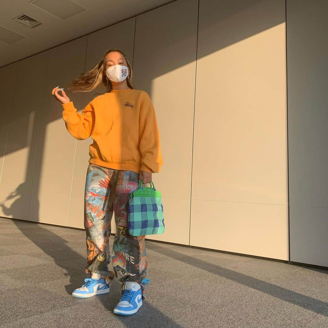 RIEHATAさんのインスタグラム写真 - (RIEHATAInstagram)「#kicksoftheday 🐬  my look on sunny day 🌞」1月20日 21時38分 - riehata