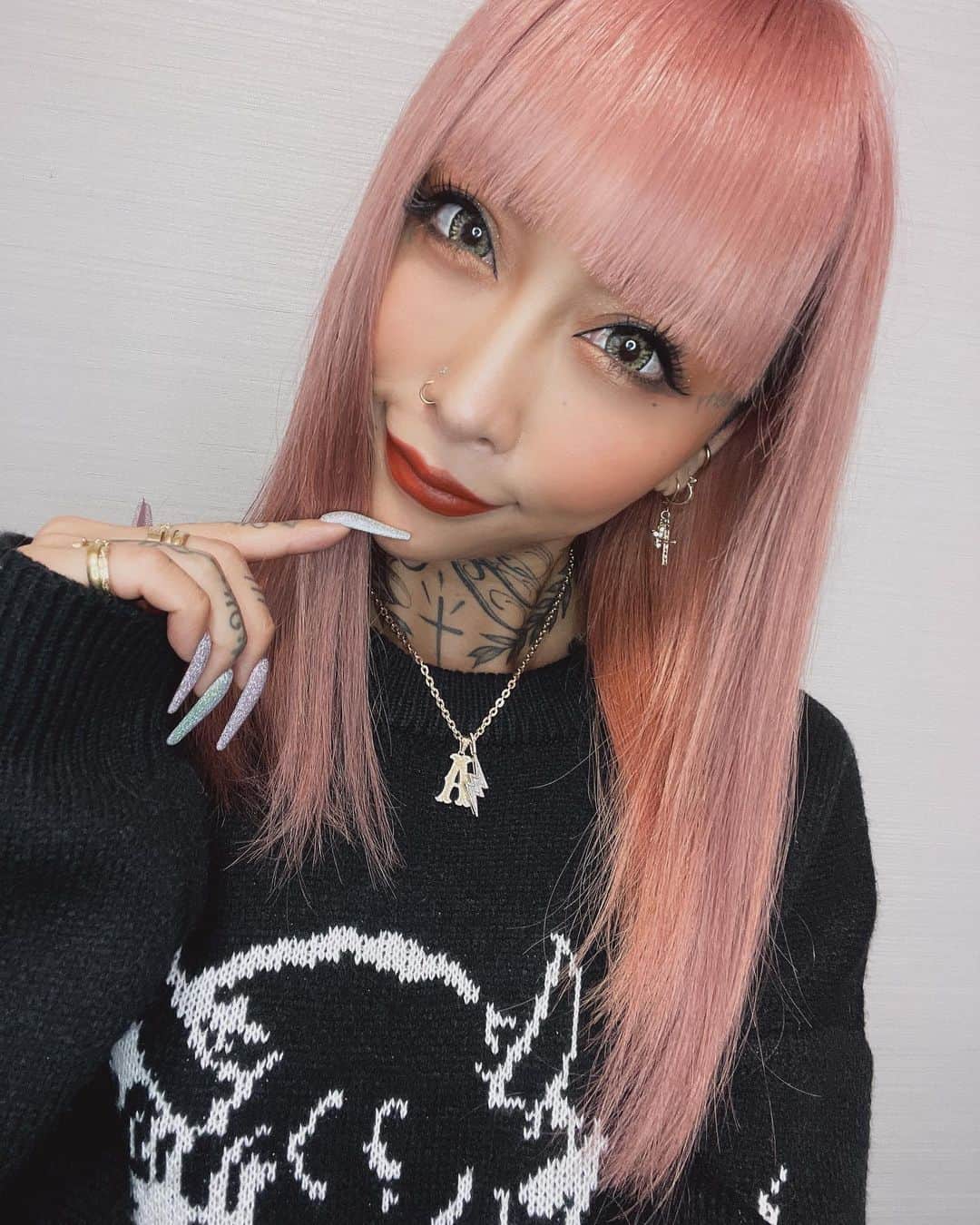 泉麻那のインスタグラム