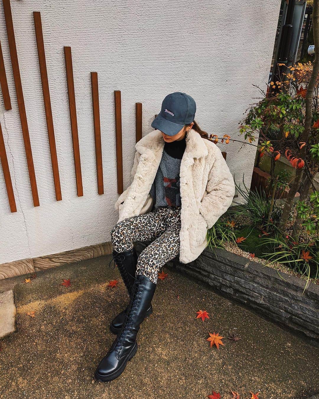 AMIのインスタグラム：「最近寒すぎるぅ〜🤍❄️☃️」