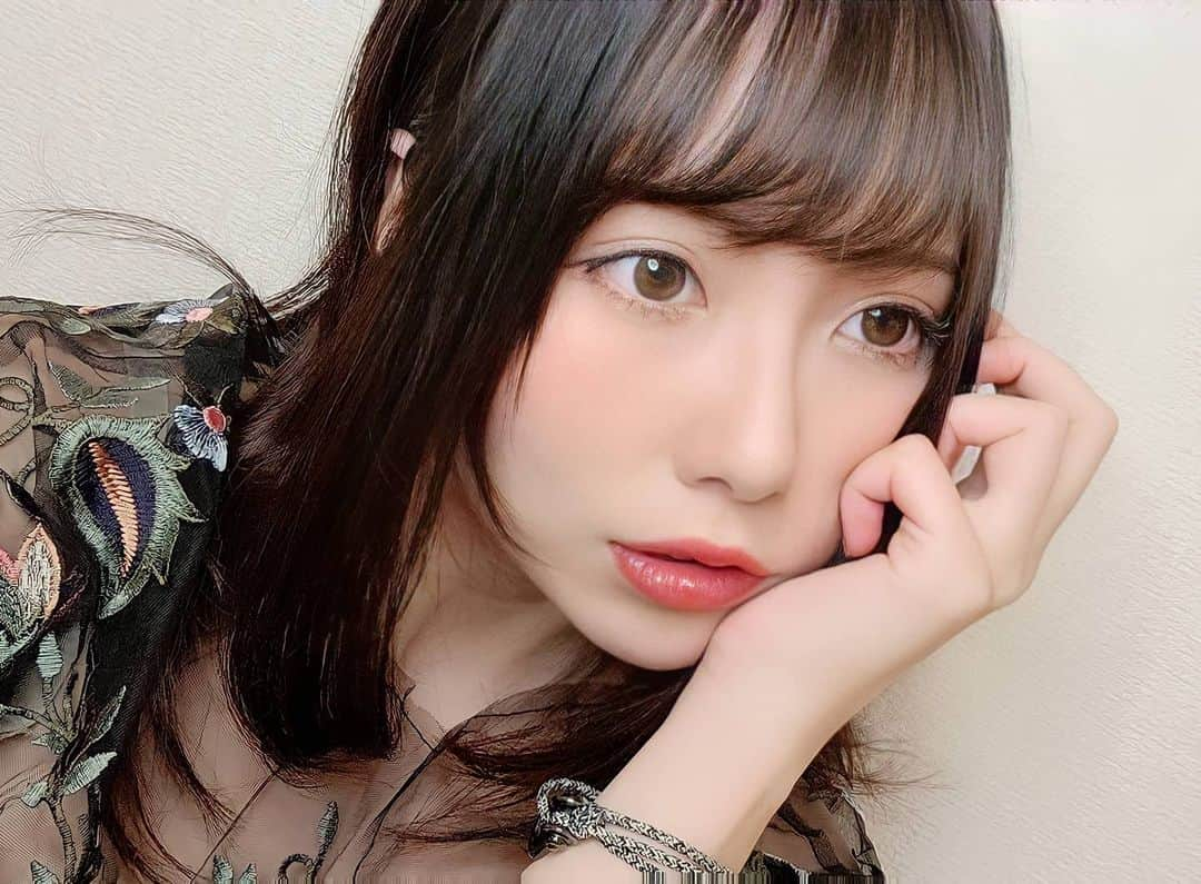 山内もえのインスタグラム：「. . すっっっっっっっごい盛れた！！！！ 可愛い？可愛い？？？ . . . https://free-model.jp . . #フリーモデル #山内もえ #撮影依頼受付中 #撮影 #グラビア #モデル #被写体 #エクステ #ポートレート #ポートレート撮影 #portraitphotography #nikon #nikonphotography #アイドル #idol #カラコン #メイク」