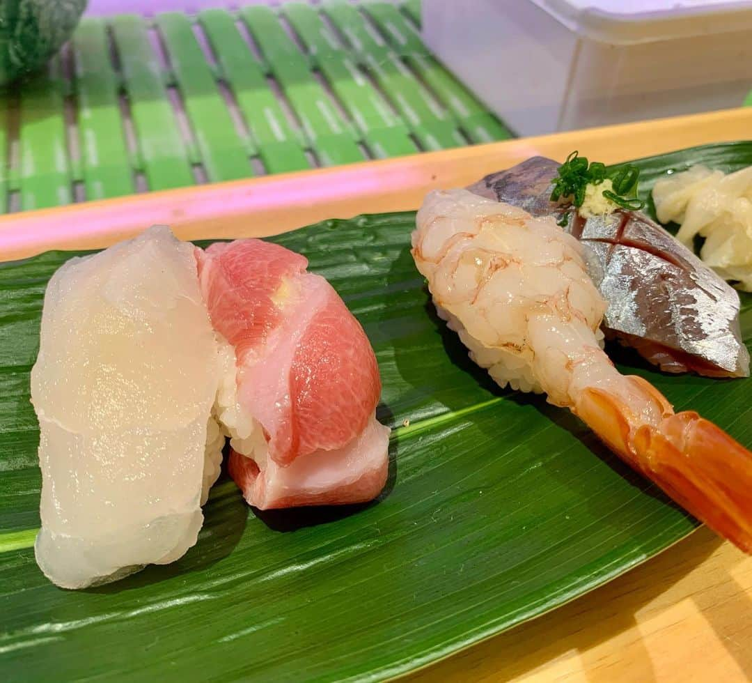 武内裕之さんのインスタグラム写真 - (武内裕之Instagram)「The best sushi restaurant in my hometown ever  #sushi #lunch #japanesefood #fukuoka #寿司 #福岡」1月20日 21時45分 - takechanneeel