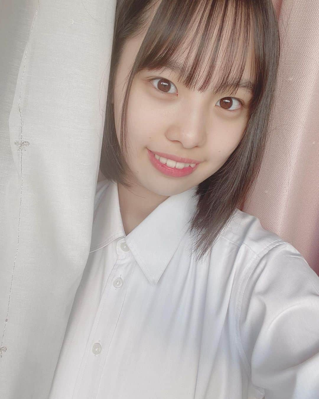 佐佐木一心さんのインスタグラム写真 - (佐佐木一心Instagram)「・  ショートボブにしました〜💇‍♀️  似合ってる〜？似合ってるかな〜？  ドライヤー５分で終わっちゃうの最高なの...  #ラストアイドル #ラストアイドル2期生 #ショートヘア #ショートボブ #ボブ #ボブヘアー #ボブカット」1月20日 21時58分 - rokoko0311