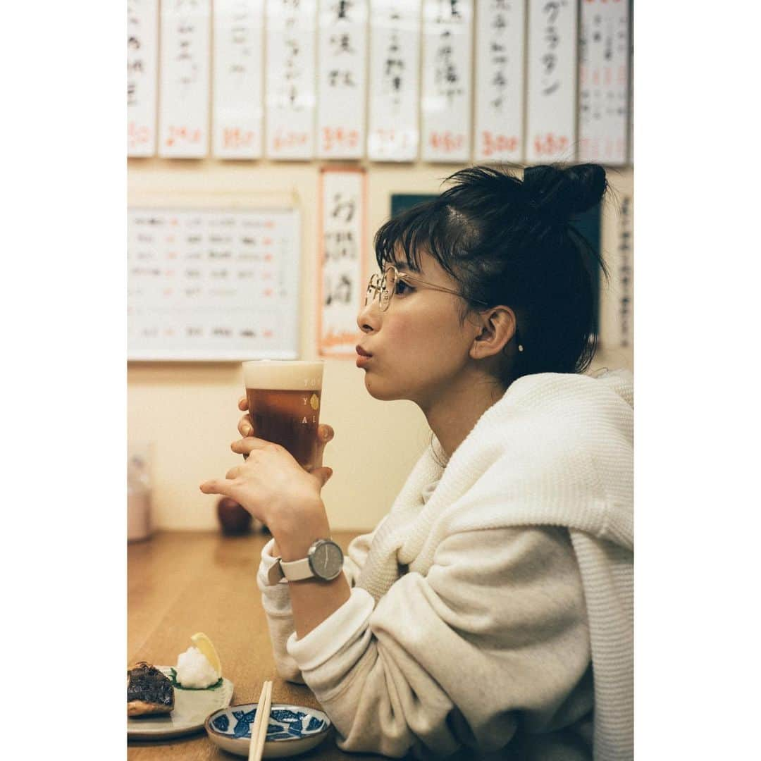 芳根京子さんのインスタグラム写真 - (芳根京子Instagram)「本日発売のminaです🐟 なぜ魚でしょうか🐟 たくさん食べました🐟 全部美味しくて撮影なのに 本気で食べてしまった🐟 是非チェックしてください🐟  ごちそうさまでした😋  #mina」1月20日 21時58分 - yoshinekyoko