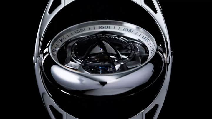WATCHMANIAのインスタグラム：「Having a contemporary take on the double-sided watch, @de_bethune presents a watch endowed with two faces, two dials, and two identities. The DB Kind of Two Tourbillon is perfectly reversible and can be worn on either side according to the mood of the moment. Details and pricing on the web site. Link in bio.」