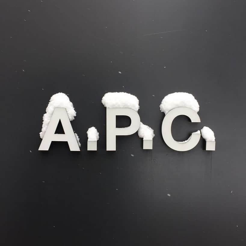 アーペーセーのインスタグラム：「A.P.C. store  A.P.C. Sapporo store designed by @laurentderooarchitecte   Address : 8 Minami ; Nishi 4; Chuo-Ku,  005-0031 Sapporo, Japan  Regram @howaboutfriday   #APC #APCstore #APCSapporo #Japan」