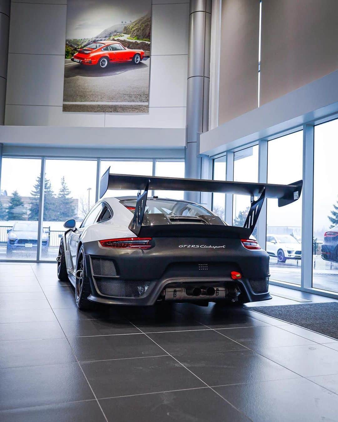 CarsWithoutLimitsさんのインスタグラム写真 - (CarsWithoutLimitsInstagram)「Porsche GT2Rs ClubSport Photos @toronto_supercar_spotting  #CarsWithoutLimits」1月20日 22時22分 - carswithoutlimits