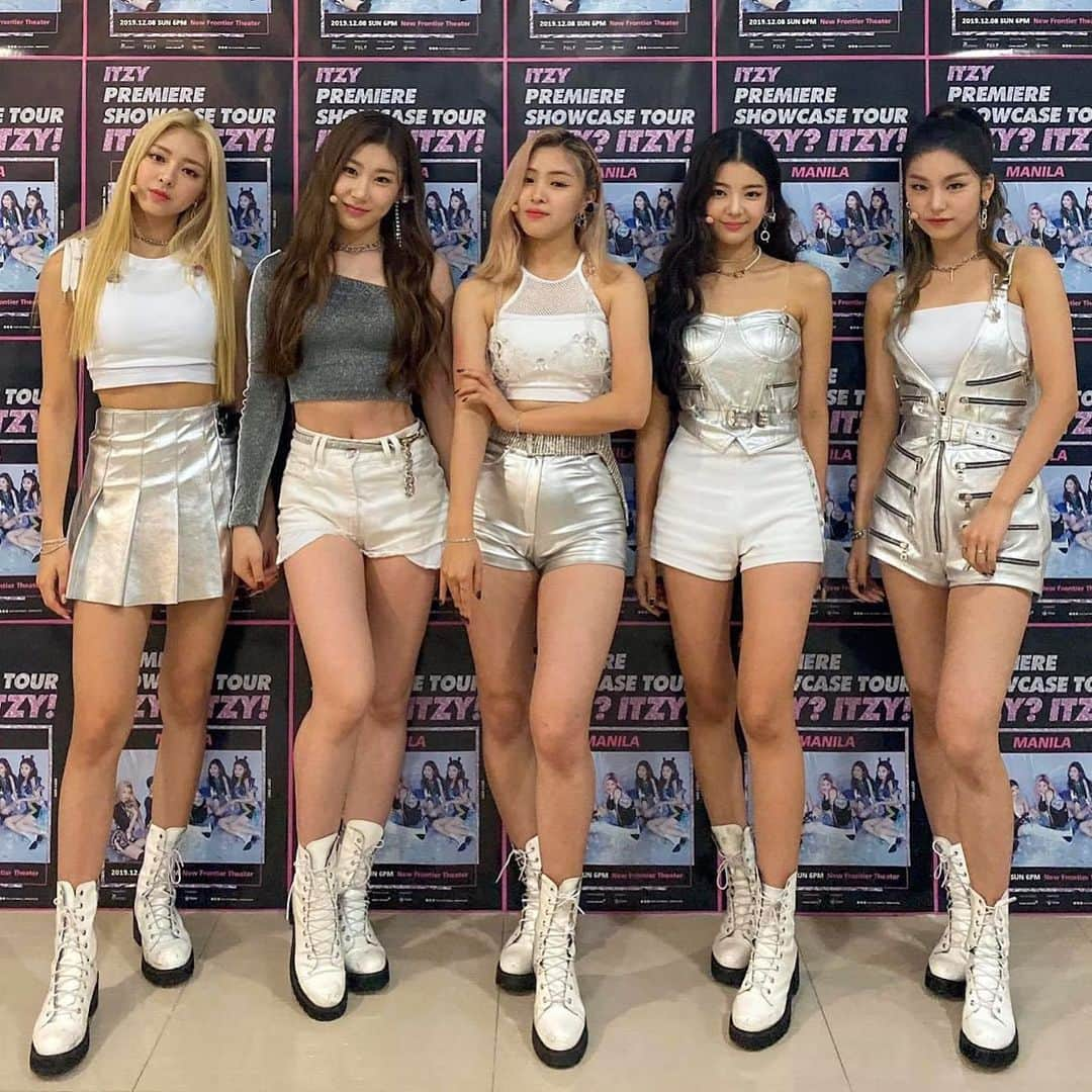 チェリョンのインスタグラム：「don't forget that ITZY's first ENGLISH album will be released worldwide on January 22nd ❣️」