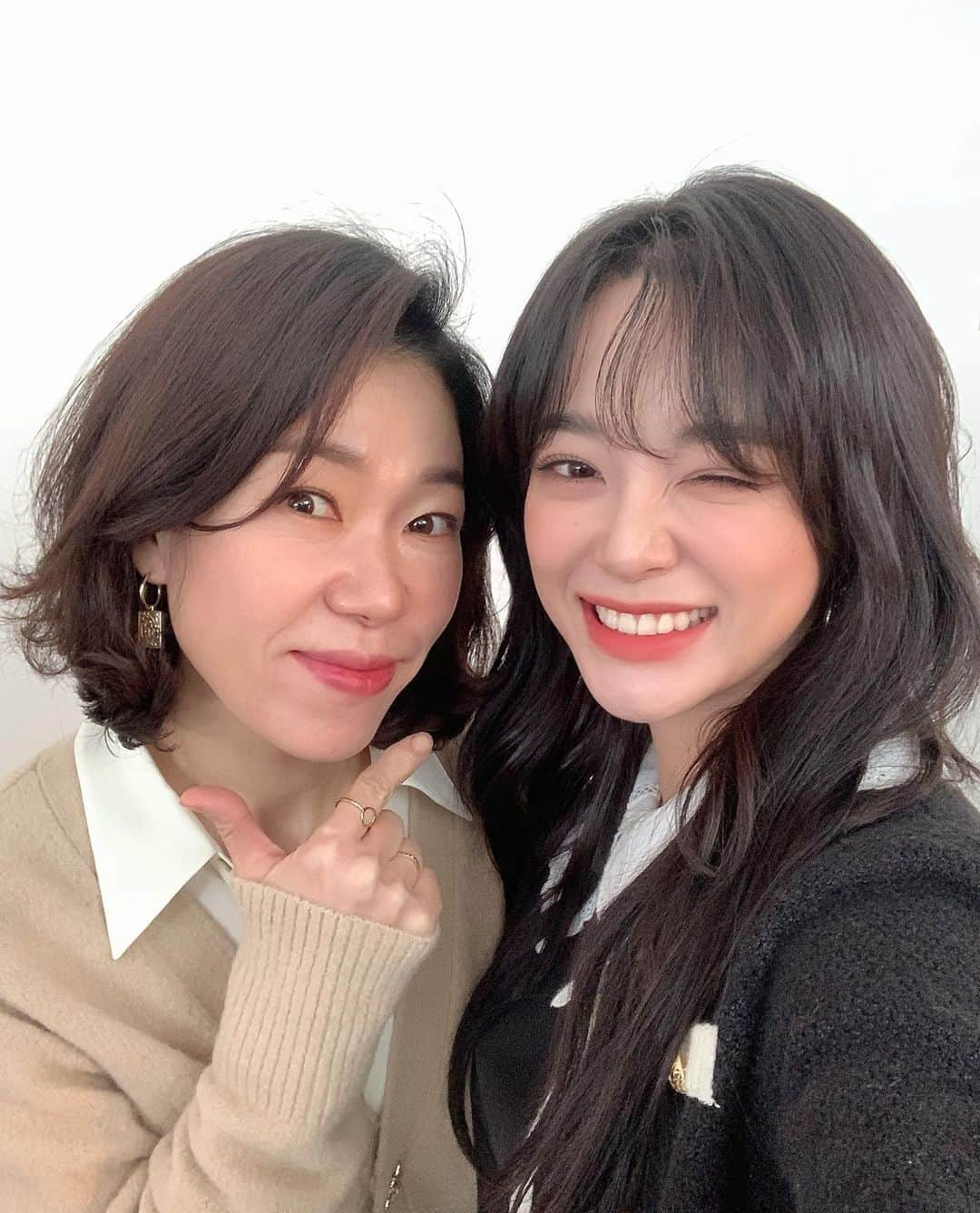 キム・セジョン（Gugudan SeMiNa）さんのインスタグラム写真 - (キム・セジョン（Gugudan SeMiNa）Instagram)「#netflix 내일 공개된다는거죠오?? ㅎㅎ히히히」1月20日 23時26分 - clean_0828