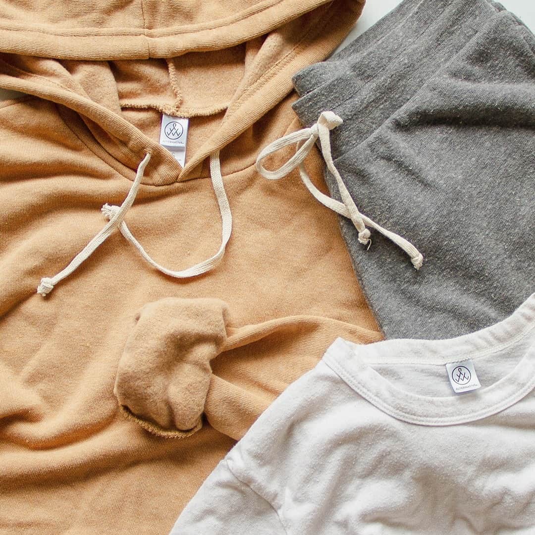 のインスタグラム：「Your work from home outfit just got an upgrade! 😍We've got all the essentials to keep you comfy + stylish this season. #WeAreAlternative」