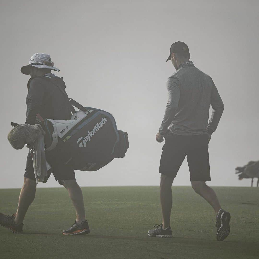 マルティン・カイマーのインスタグラム：「Ready to get the season going tomorrow @adgolfchamps 🙌🏽 #RolexSeries 📸 @matthewharrisphotographer」