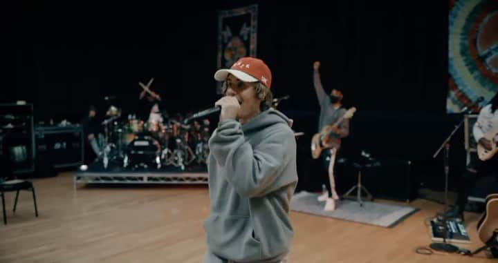 ジャスティン・ビーバーのインスタグラム：「GET READY TO GO CRAZY   🎥: @rorykramer」