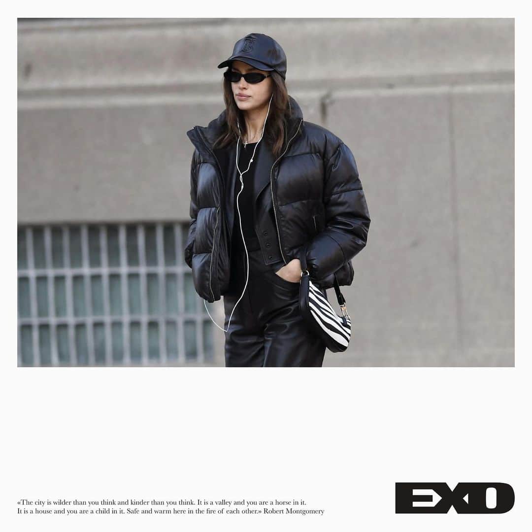 イーチ x アザーのインスタグラム：「@irinashayk wearing the EACH OTHER faux leather down jacket.  #EACHxOTHER」