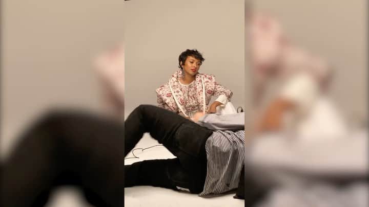 カテリーナ・グレアムのインスタグラム：「Exclusive BTS for you guys from my @voguebrasil cover shoot. Thank you @ale_ssiofilippelli for such a cool edit!! #Vogue #Brazil 🇧🇷❤️」