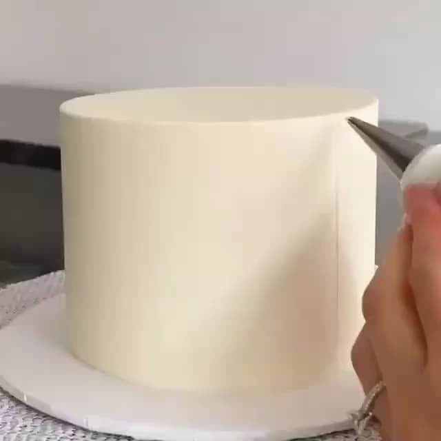 2.8 Milllon CAKESTERS!のインスタグラム：「🤤⁠ 🎥: @finespuncakess」