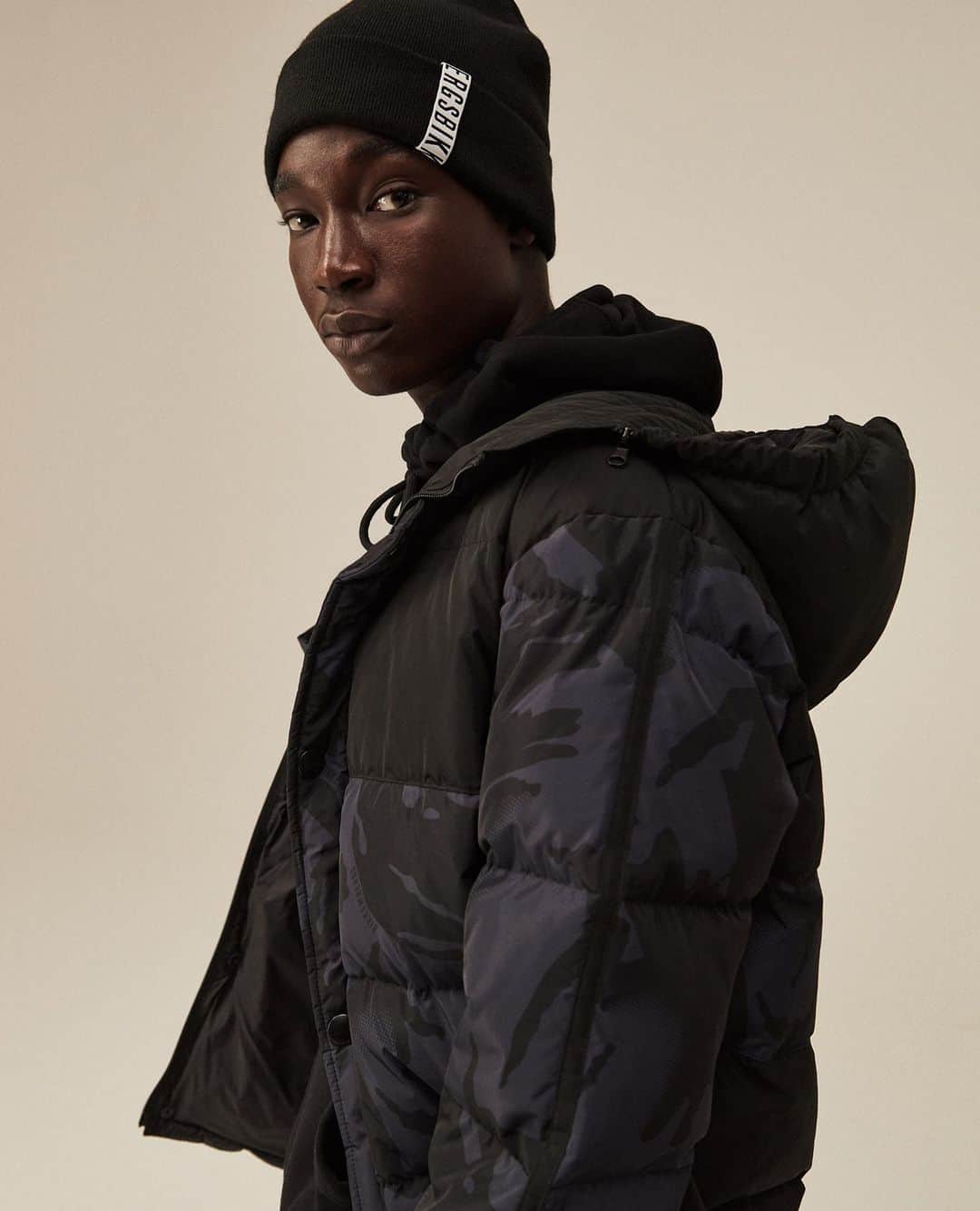 ダーク ビッケンバーグのインスタグラム：「Step 2 - Be daring, that’s gonna reward you! #DirkBikkembergs #Bikkembergs #FW20」
