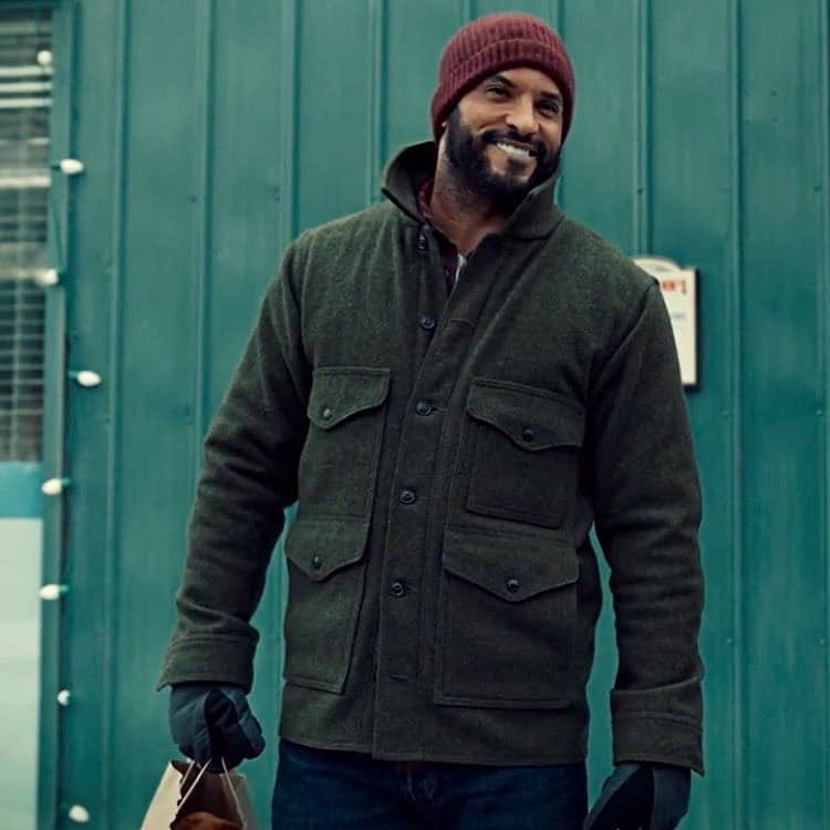 リッキー・ウィットルのインスタグラム：「Me smiling at YOU watching NEW episodes of #AMERICANGODS season 3 OUT NOW🔥🙌🏾🙏🏾❤️  On @starz here in America and on #amazonprimevideo around the world What’s your fave scene/moments this season?  #shadowmoon #mikeainsel #neilgaiman #lakeside」