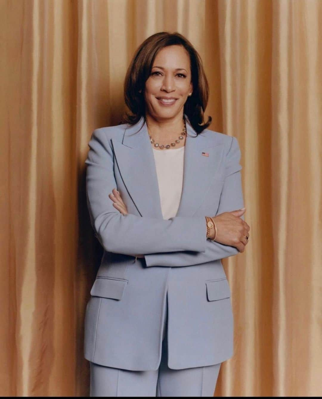 ドウェイン・ウェイドさんのインスタグラム写真 - (ドウェイン・ウェイドInstagram)「MADAME VICE PRESIDENT @kamalaharris 💃🏾👑🖤🙏🏾‼️‼️‼️」1月21日 3時48分 - dwyanewade