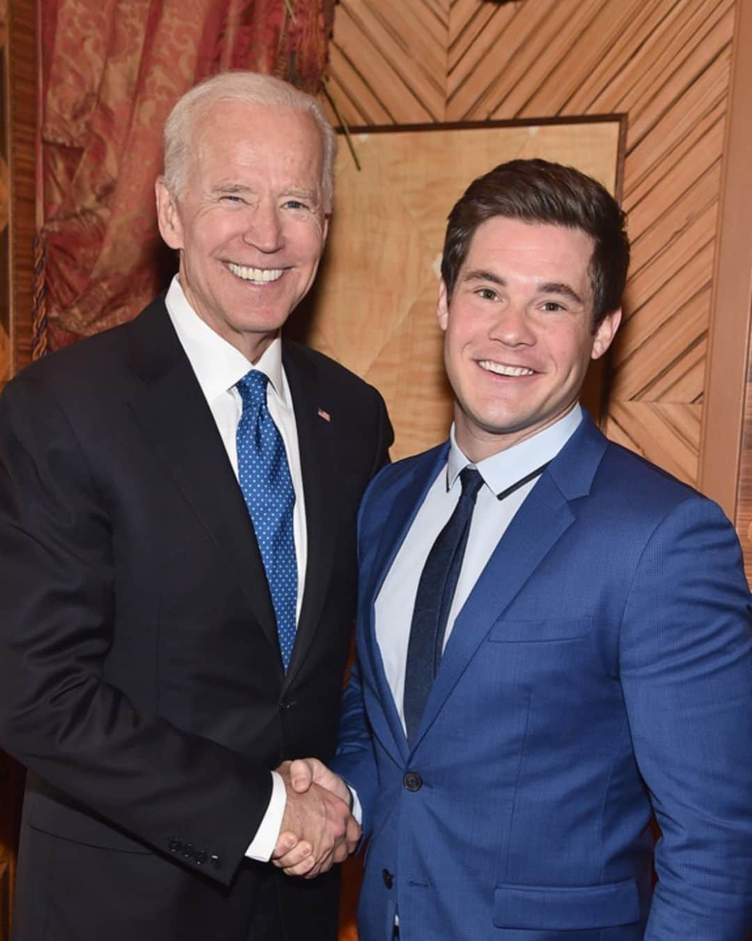 アダム・ディバインのインスタグラム：「I’m not very political but I’ve met this guy a few times over the years and I’m happy and proud to call him our new president. Congrats President @joebiden !!! I’m turning off comments on this one because people be riled and I’m just trying to enjoy this day.」