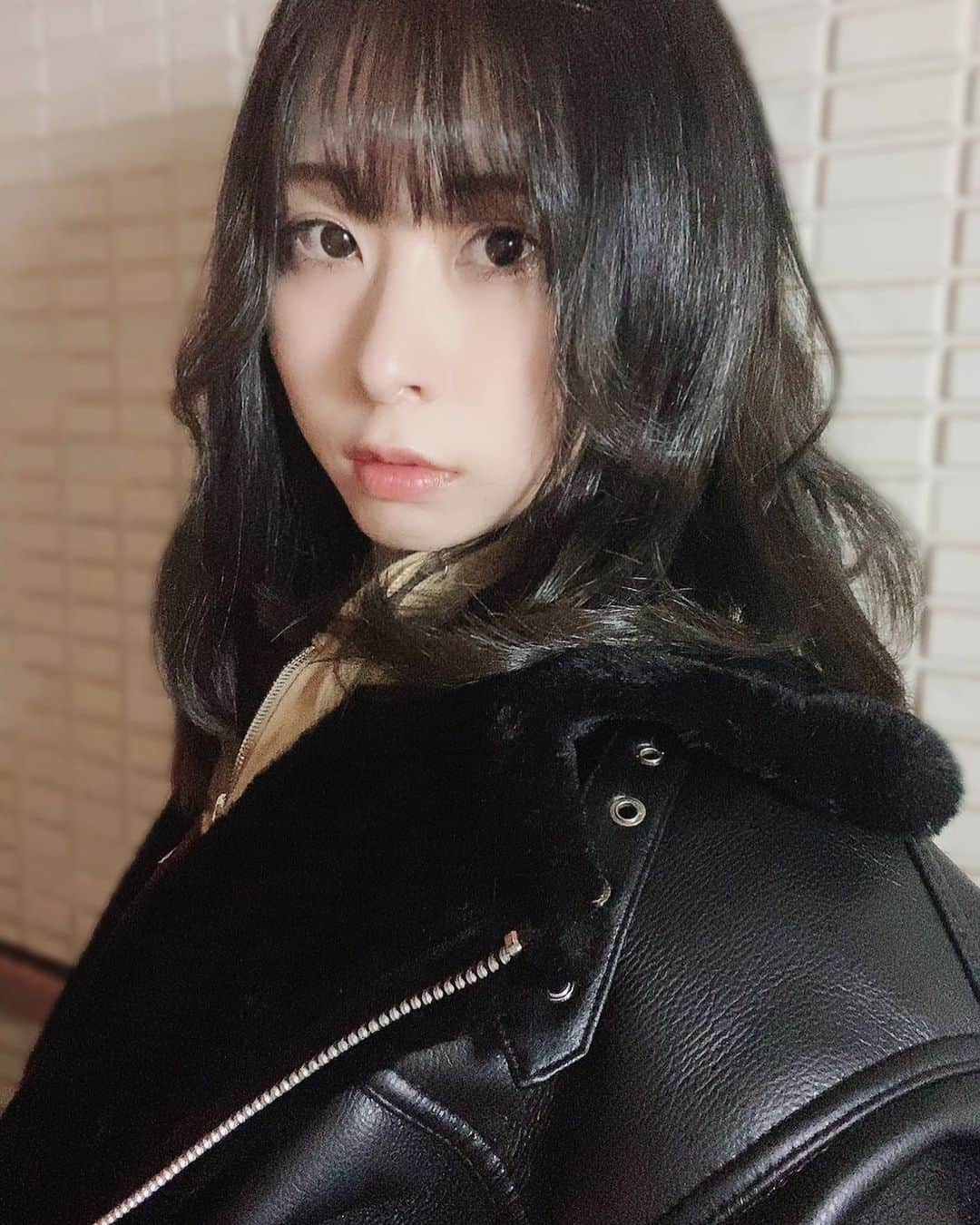 河原まゆさんのインスタグラム写真 - (河原まゆInstagram)「まだ寒いね」1月21日 3時54分 - kawamayuuu