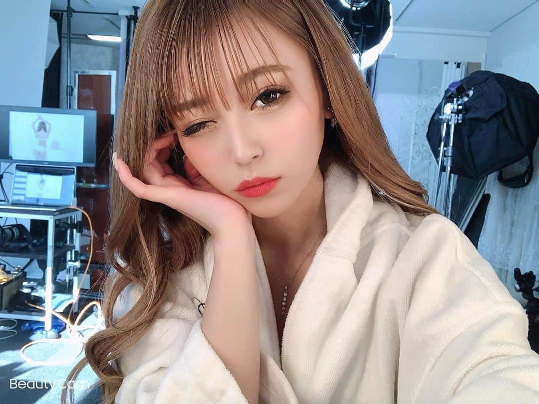 土屋怜菜（れいぽよ）さんのインスタグラム写真 - (土屋怜菜（れいぽよ）Instagram)「💋💋💋」1月21日 14時30分 - reipoyo_0411