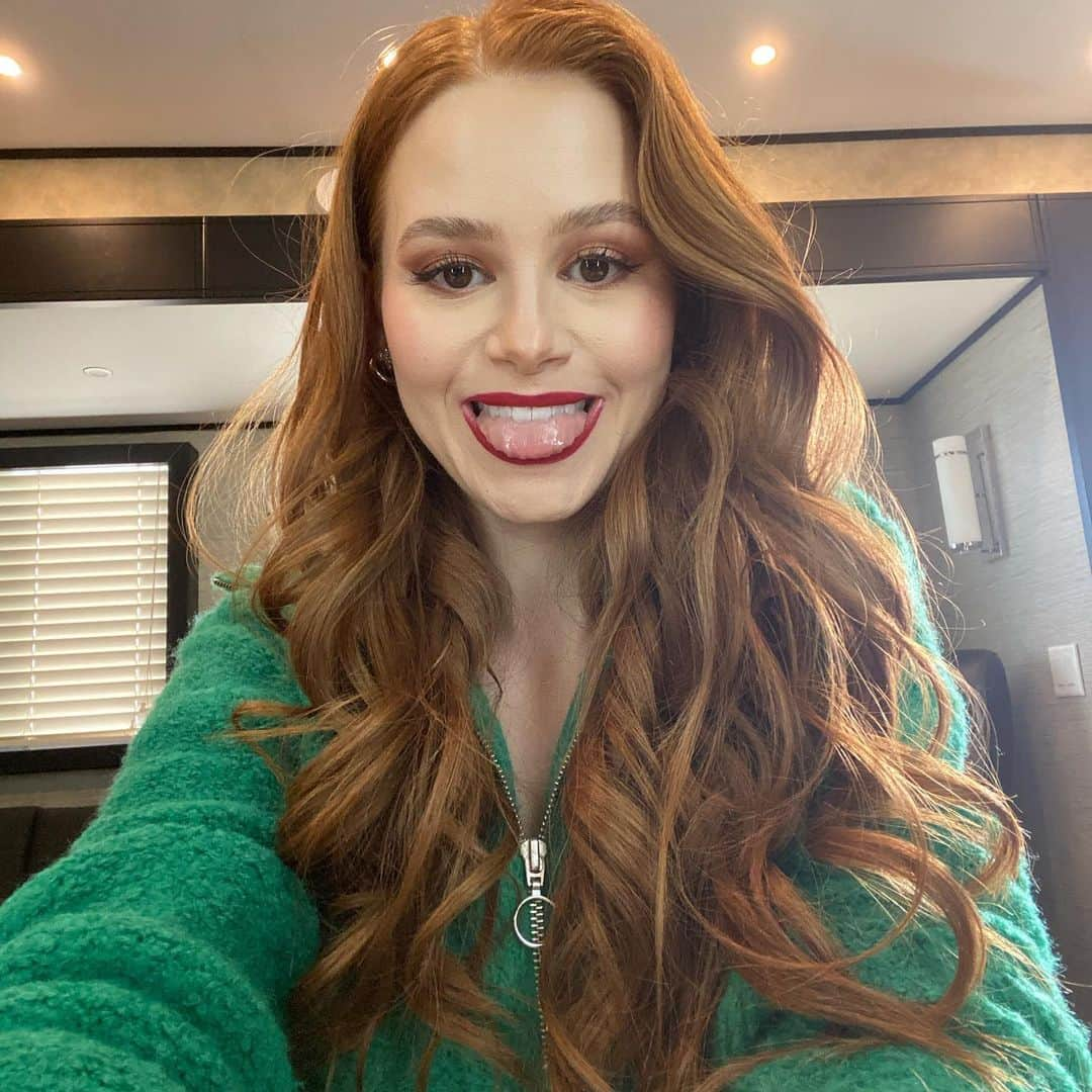 マデライン・ペッチさんのインスタグラム写真 - (マデライン・ペッチInstagram)「riverdale season 5 photo dump 💩 NEW EPISODES STARTING TONIGHT」1月21日 6時18分 - madelame