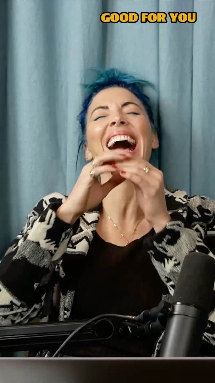 ウィットニー・カミングスのインスタグラム：「In Part 2 it gets even wilder. Audio up now, YouTube tomorrow! 🧠 @goodforyoupodcast」