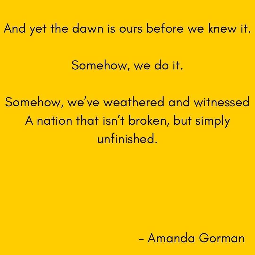 クレア・コフィーのインスタグラム：「@amandascgorman with all we need to know rn. 💛💛💛」