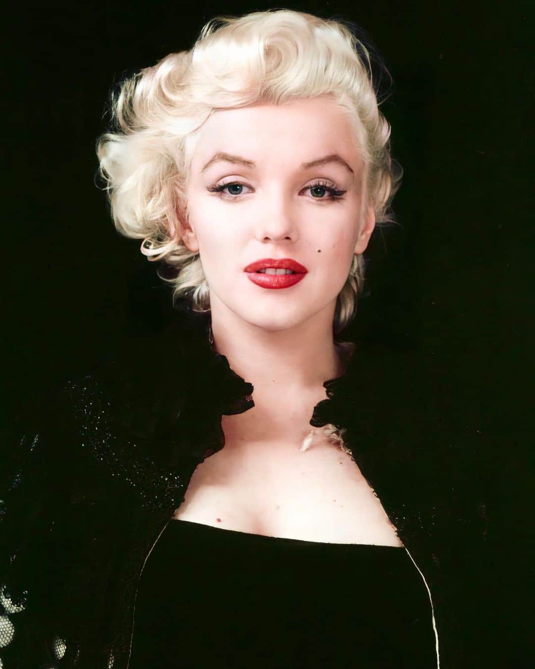 マリリン・モンローさんのインスタグラム写真 - (マリリン・モンローInstagram)「Gorgeous Marilyn photographed by Milton Greene in 1955 🖤 #marilynmonroe」1月21日 7時38分 - welovemarilyn