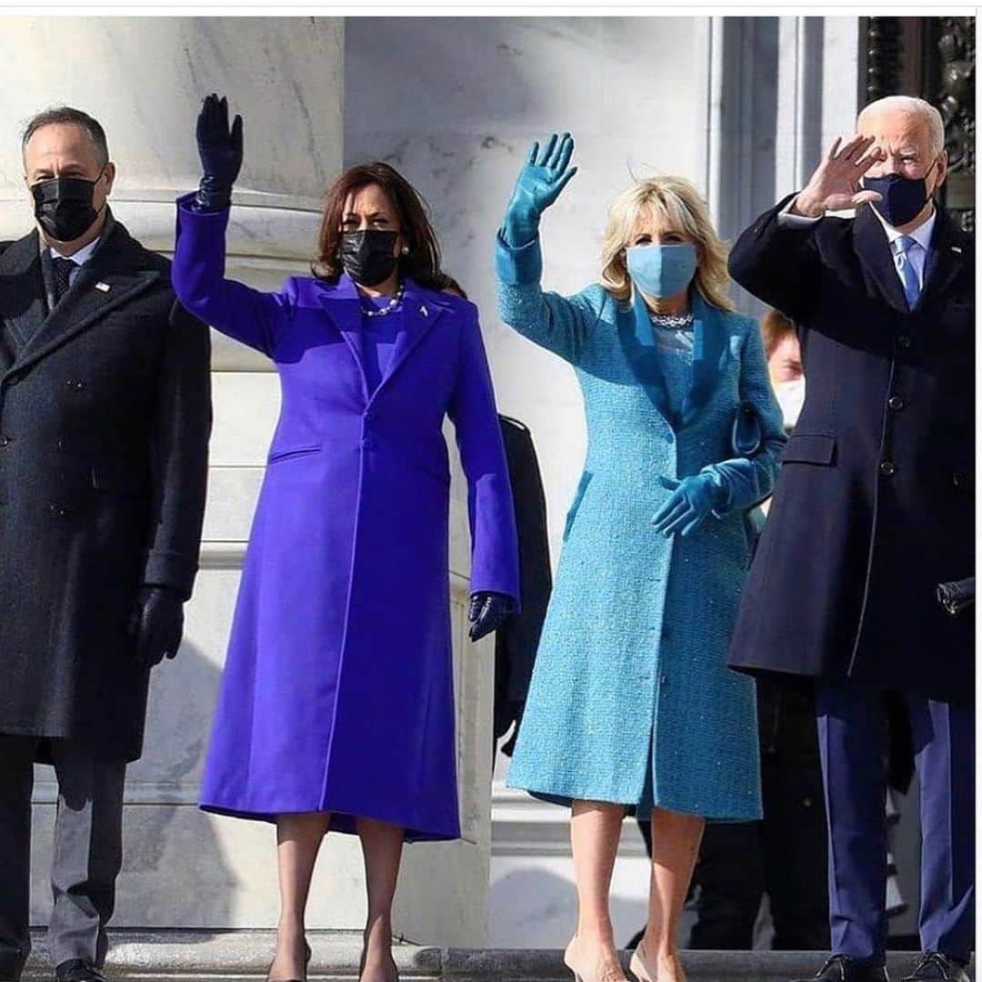 トム・ベリカのインスタグラム：「A new day. A bright future. Respect and dignity restored and history made.」