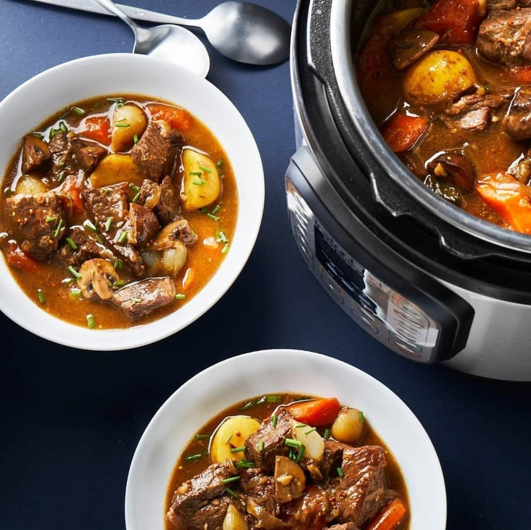 Food & Wineさんのインスタグラム写真 - (Food & WineInstagram)「Keep weeknights simple by making this classic beef stew in your Instant Pot—you'll have that slow-cooked, rich flavor in a fraction of the time of traditional recipes. (Bonus: it tastes even better as leftovers and freezes beautifully, so feel free to go ahead and double the ingredients as a favor to your future self.) Recipe linked in bio! 📸: @gregdupree」1月21日 8時30分 - foodandwine