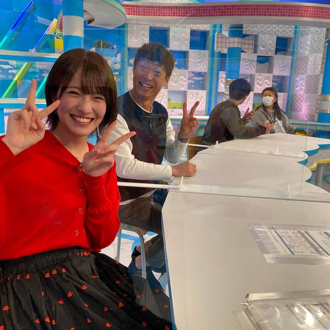 のインスタグラム：「今日は「おは朝」木曜日にピンチヒッター出演。小嶋花梨ちゃんと一緒でした。そして、何と桧山さんと初めての番組共演‼️ご飯やゴルフには山ほど行っているのに😅」