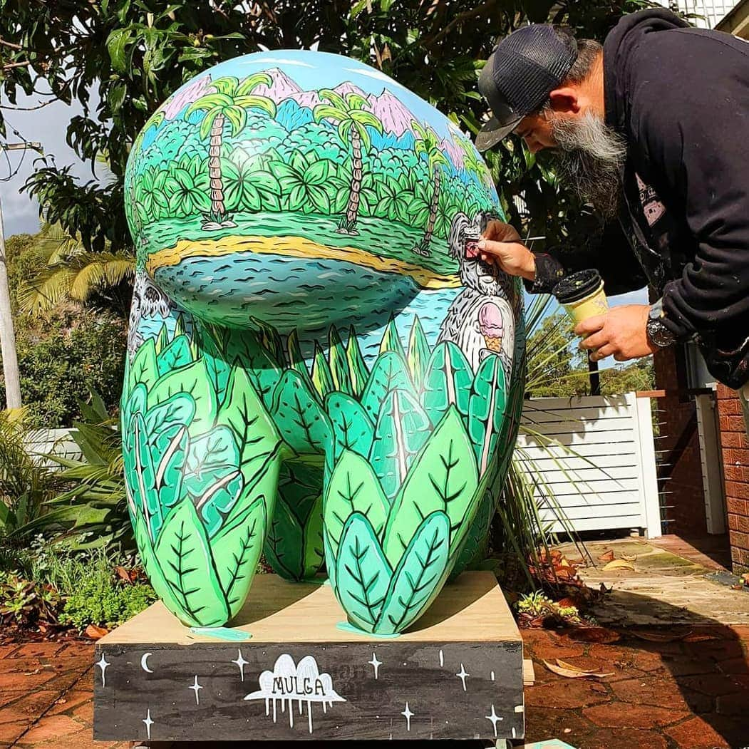 MULGAさんのインスタグラム写真 - (MULGAInstagram)「Stoked to paint a Uoouoo for the Me and Uoouoo Royal Children's Hospital 150th Anniversary Arts Trail. ⁣ ⁣ There's 100 of these hand painted bad boys all around Melbourne and Geelong, mine's located at Queensbridge Square. You can download the Me and UooUoo app or go to the website for the map. If you see my one take a snap and tag me and I'll repost it on my story. ⁣ ⁣ They're on display until 21 March 2021 and then they'll be auctioned off to raise funds for the @rch.foundation. ⁣ ⁣⁣ Big cheers to @maxwellandwilliamsofficial, @blueventproductions, @rch.foundation, @rchmelbourne and KS Environmental for making it happen.⁣ ⁣ The story of Koala Paradise⁣ ⁣ Somewhere in the Aussie bush there's a magical place called Koala Paradise where all the koala's go on holidays and climb trees and go swimming all day and have a grand old time and some reviews on Google even called it the best place on earth. One time there was a big bunch of Koalas who had a big game of throw the beach ball in the water and they were doing it for over four and a half hours and having the best time ever. ⁣ ⁣ The End⁣ ⁣ #mulgatheartist #maxwellandwilliams #uoouoo #uoouooandme #meanduoouoo #uoouooarttrail #uoouoos #rch150 #arttrail #rchmelbourne」1月21日 10時52分 - mulgatheartist