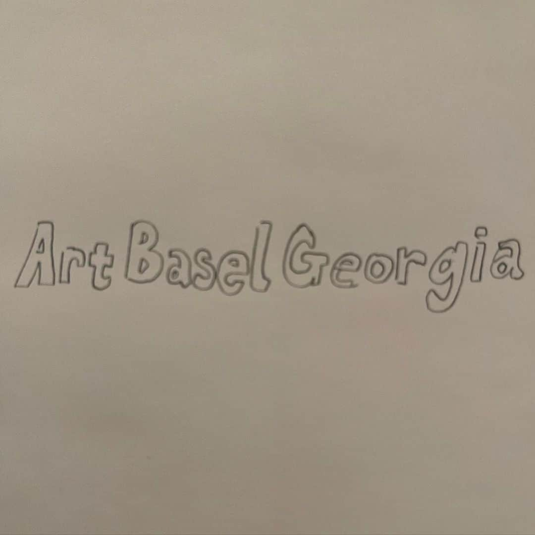 KAWSONEさんのインスタグラム写真 - (KAWSONEInstagram)「Great day, now the art world needs to step up! #ArtBaselGeorgia 🍑🤷‍♂️ #justsaying」1月21日 11時15分 - kaws