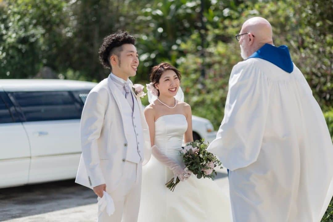 Watabe Weddingのインスタグラム：「Chapel:St.Probus Holy Chapel Photo:Anthony  #セントプロバスホーリーチャペル #ワタベウェディング #ワタベウェディンググアム #ロケーションフォト #結婚 #グアム #2021 #2021春婚 #2021夏婚 #2021秋婚 #2021冬婚 #ウェディングソムリエアンバサダー #花嫁 #おしゃれ花嫁 #ファインダー越しの私の世界 #バージンロード #コロナに負けるな #guamwedding #weddingphotography #instagram #instagood #instapic #instaguam #watabewedding #locationphotography #weddinginspiration」