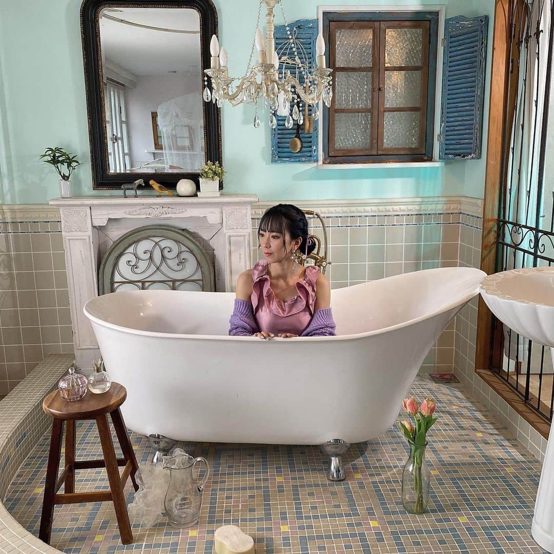 杉山優華のインスタグラム：「🛀🛀🛀 . . . 不安そう🐻‍❄️ .  #ファッション #おしゃれ #いいね #コーデ #ダイエット #フォロー #撮影 #美容 #今日のコーデ #フォローミー #お洒落 #オシャレ #日常 #コスメ #韓国 #韓国ファッション #fashion #ootd #love #instagood #photooftheda #fashion #beautiful #happy #cute #tbt #like4like #followme #picoftheday #follow」
