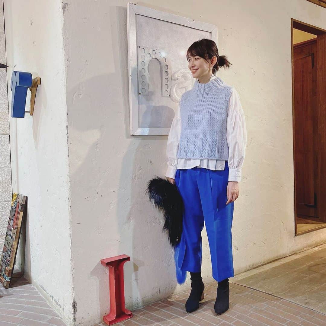 森口瑤子さんのインスタグラム写真 - (森口瑤子Instagram)「. . いつもワンピースを着ていそう、、と言っていただきますが、パンツも大好きでよく履いております。 . #冬コーデ #パンツスタイル #パンツコーデ」1月21日 12時10分 - yokomoriguchi_official