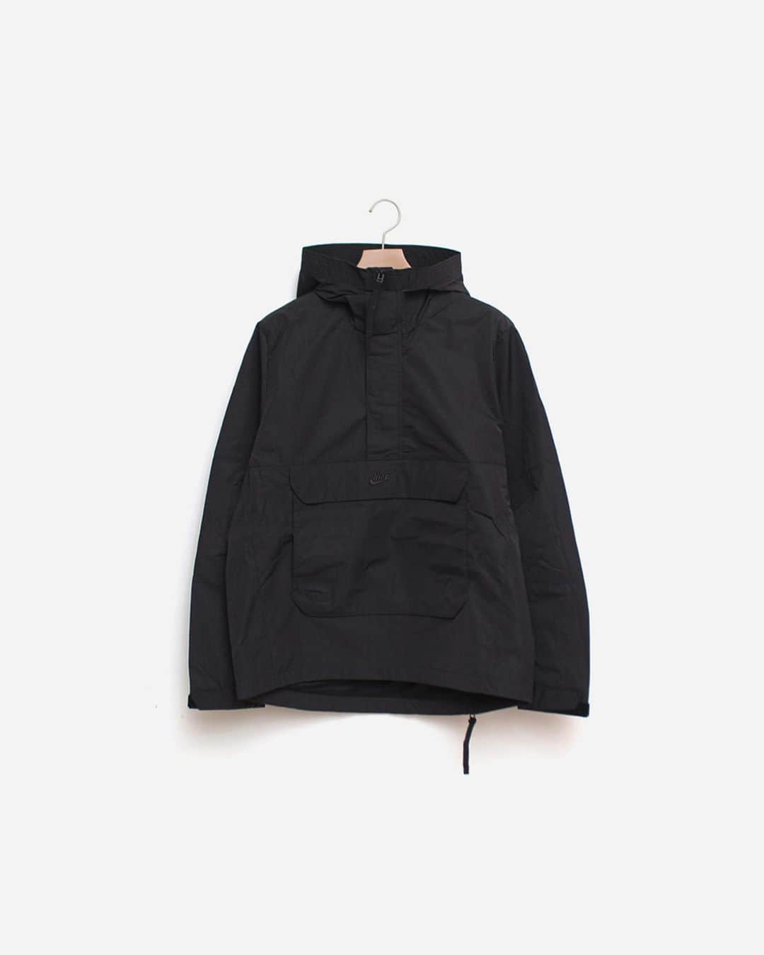 A+Sのインスタグラム：「in stock now  ■NIKE NSW PE LND ANRK HOODIE JACKET COLOR : BLACK SIZE : S - XL PRICE : ¥19,000 (+TAX)  ナイキ スポーツウェア アノラック ジャケットで、一日をスタート。 Nike Repelテクノロジーにより、シワ加工を施した厚手の素材が悪天候から保護し、通勤通学をスタイリッシュで快適にサポートします。  Start your day with the Nike Sportswear Anorak Jacket. With Nike Repel technology, the thick, wrinkled material protects you from bad weather and supports your commute in style and comfort.  #a_and_s #NIKE #NIKESPORTSWEAR」