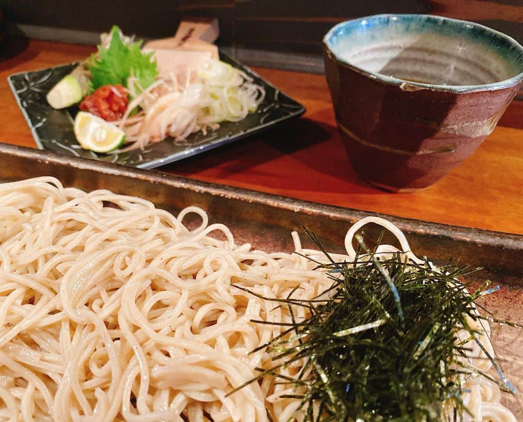 本間昭光のインスタグラム：「1351 三茶の蕎麦屋ではここが一番好き」