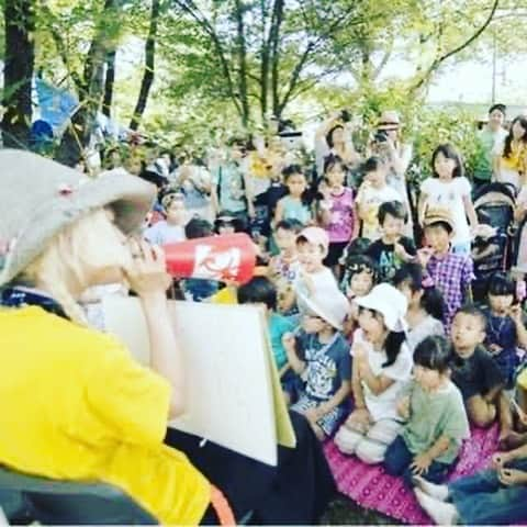 山田義孝さんのインスタグラム写真 - (山田義孝Instagram)「🌞🌞🌞 これまでフェスで子供達へ 読み聞かせてきたオリジナル紙芝居。 倉庫から掘り出してみました。 うん。。。。」1月21日 23時06分 - yamadayositaka