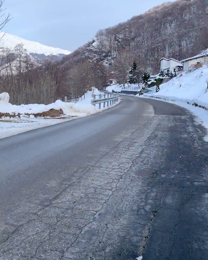 フェルナンド・アロンソのインスタグラム：「🚵 🥶👌」